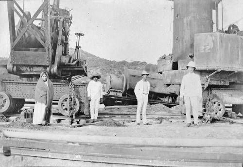 Exhiben-en-la-Antigua-Casona-de-Xicotencatl-fotografias-historicas-del-Ferrocarril-de-Tehuantepec