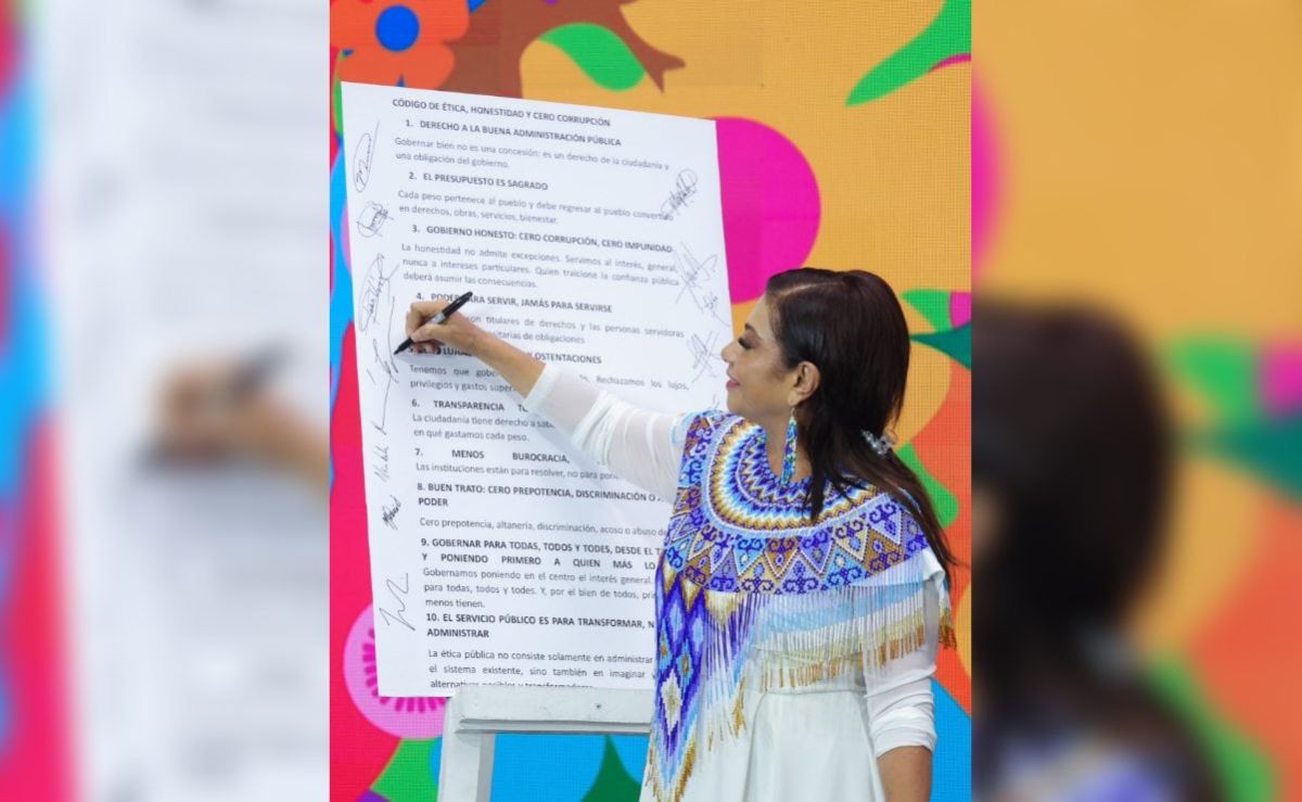 Clara-Brugada-y-su-gabinete-firman-decalogo-contra-la-corrupcion-en-la-CDMX