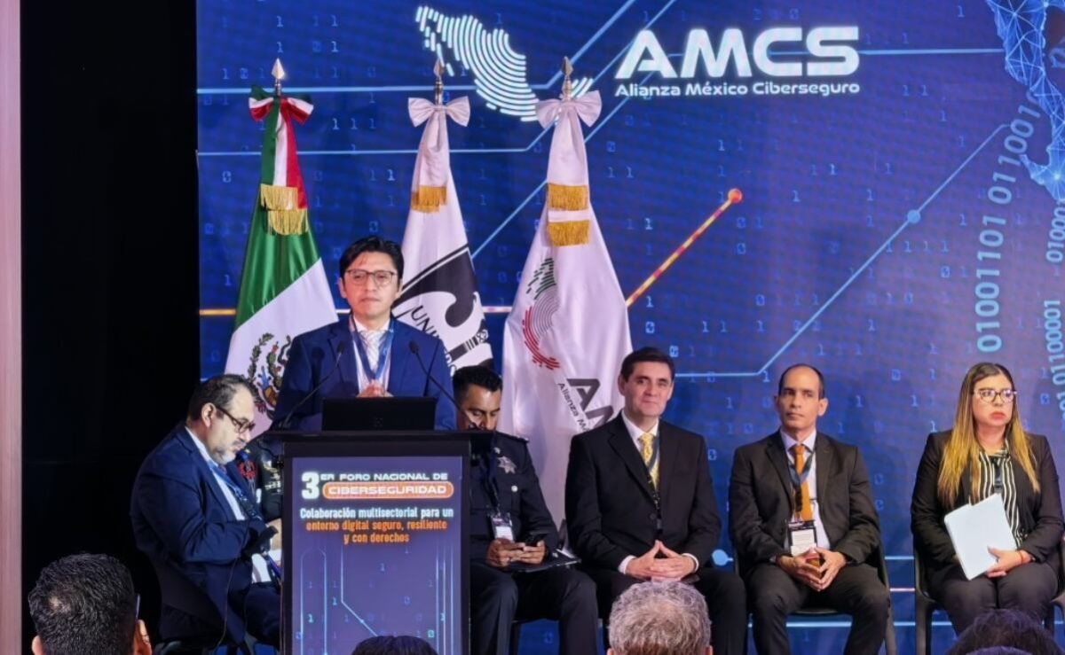 Foro-Nacional-de-Ciberseguridad-llama-a-unir-esfuerzos-ante-amenazas-digitales-en-Mexico