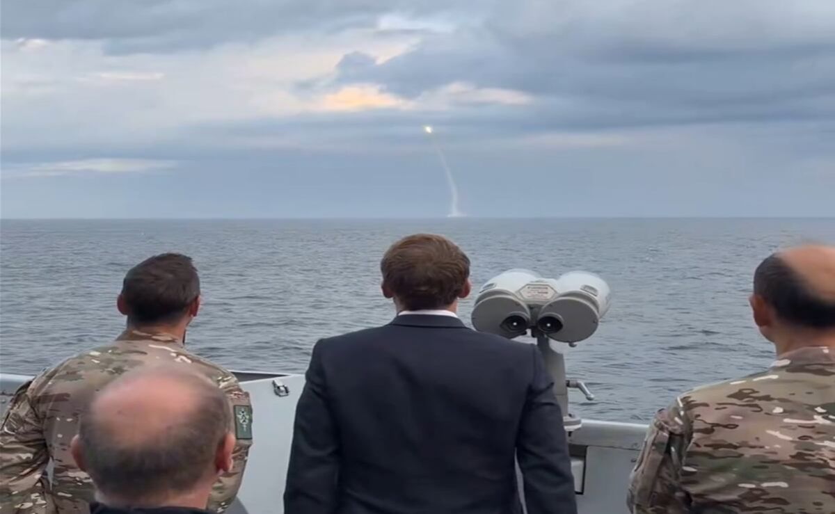 Francia-prueba-el-misil-balistico-M51.3-desde-un-submarino-Rusia-dice-que-recibio-el-mensaje