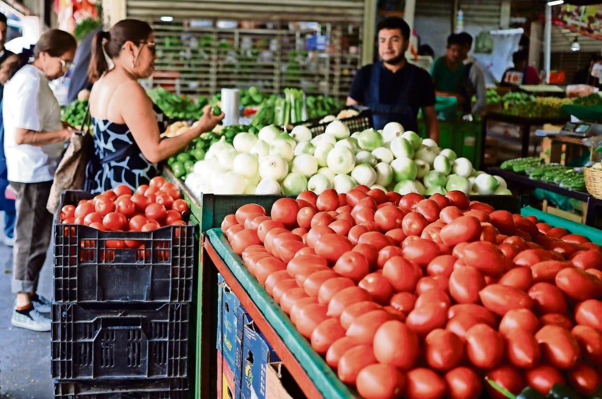 Inflacion-en-Mexico-sube-a-3.45-en-septiembre-jitomate-y-cebolla-presionan-los-precios