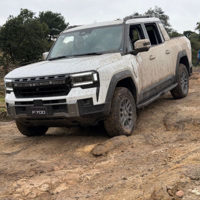 Jetour-F700-llega-a-Mexico-con-892-hp-y-capacidades-todoterreno