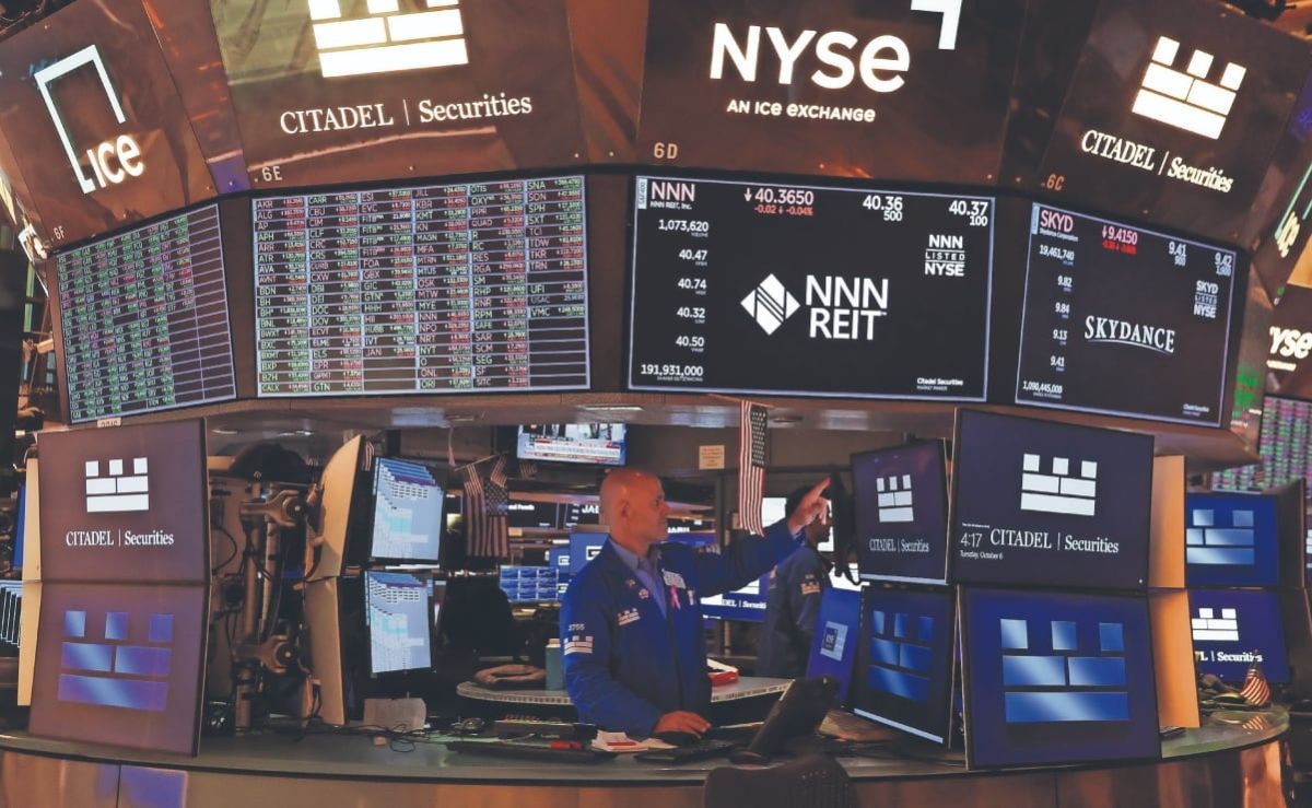 La-BMV-cae-1-y-rompe-racha-de-tres-sesiones-positivas-por-pesimismo-global