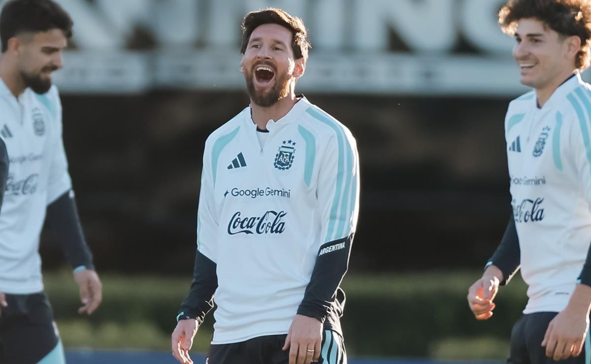 Messi-completa-su-ultimo-entrenamiento-con-Argentina-antes-de-despedirse-ante-Benin