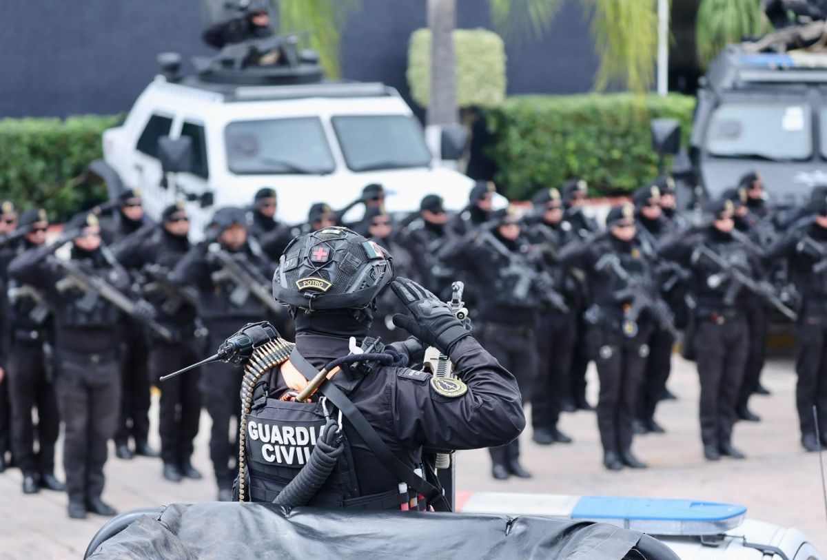 Michoacan-pone-en-operacion-grupo-especial-de-la-Guardia-Civil-con-drones-y-vehiculos-blindados