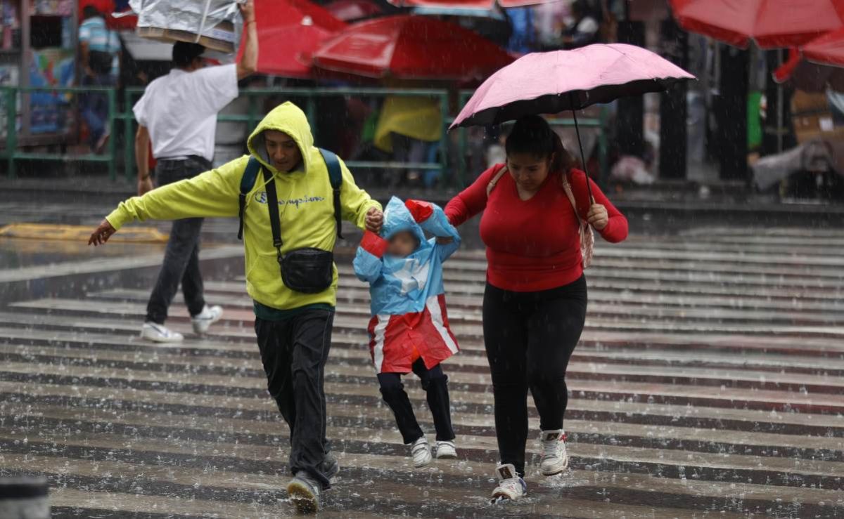 Preven-lluvias-fuertes-y-temperaturas-de-hasta-22-grados-este-lunes-en-CDMX