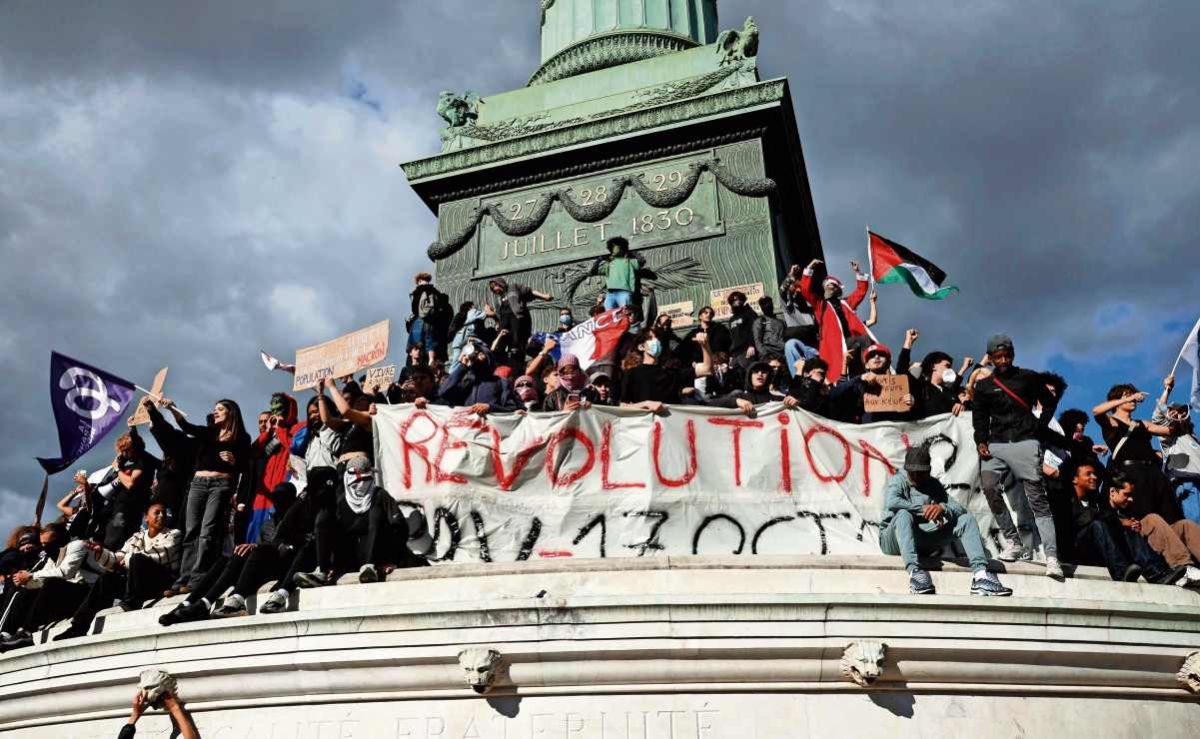 Protestas-estudiantiles-se-endurecen-en-Francia-reportan-504-detenidos-y-48-policias-heridos