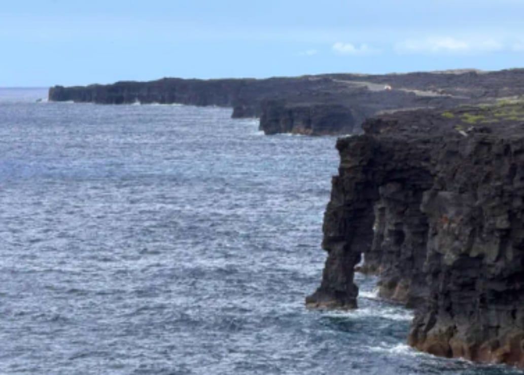 Se-derrumba-el-arco-marino-Holei-de-550-anos-en-Hawai