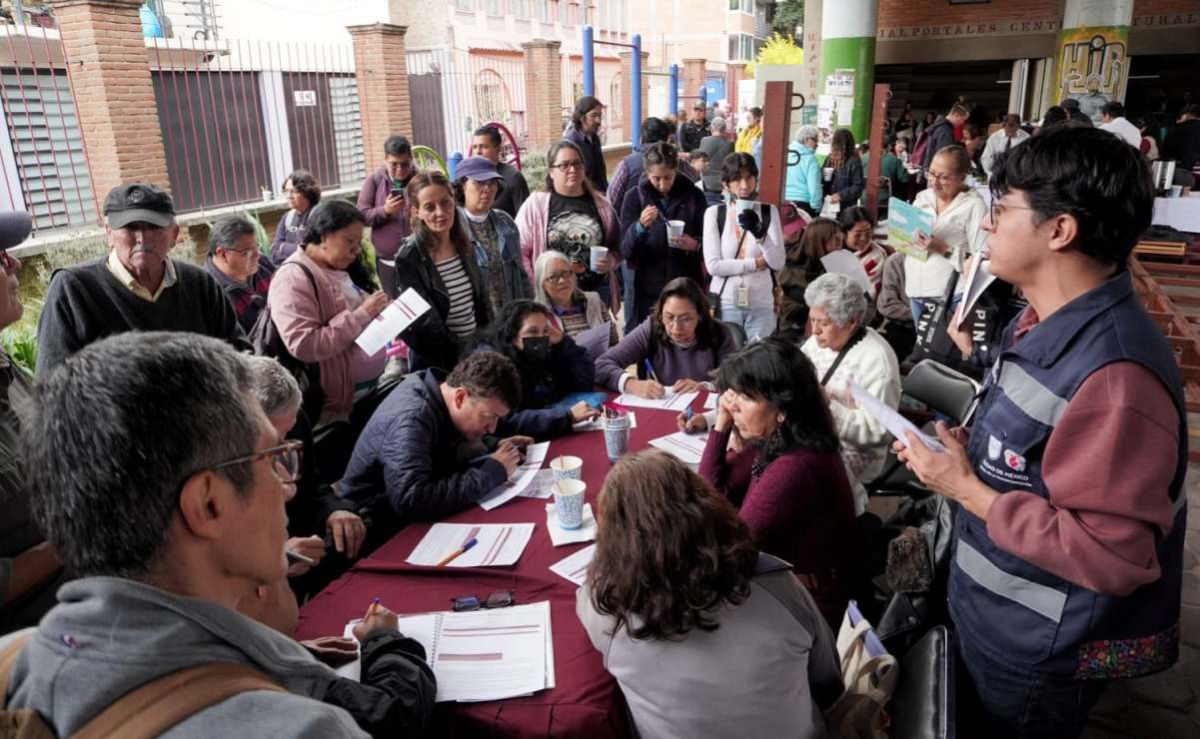 Vecinos-de-Benito-Juarez-y-Cuauhtemoc-acusan-simulacion-en-consulta-sobre-el-Valle-de-Mexico