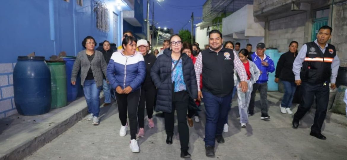 ecatepec-inaugura-cinco-calles-pavimentadas-y-lleva-agua-potable-a-la-negra