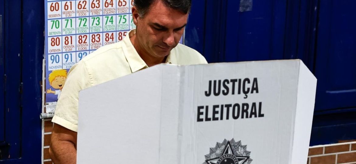 flavio-bolsonaro-pedira-anulacion-de-eleccion-tras-derrota-ante-lula