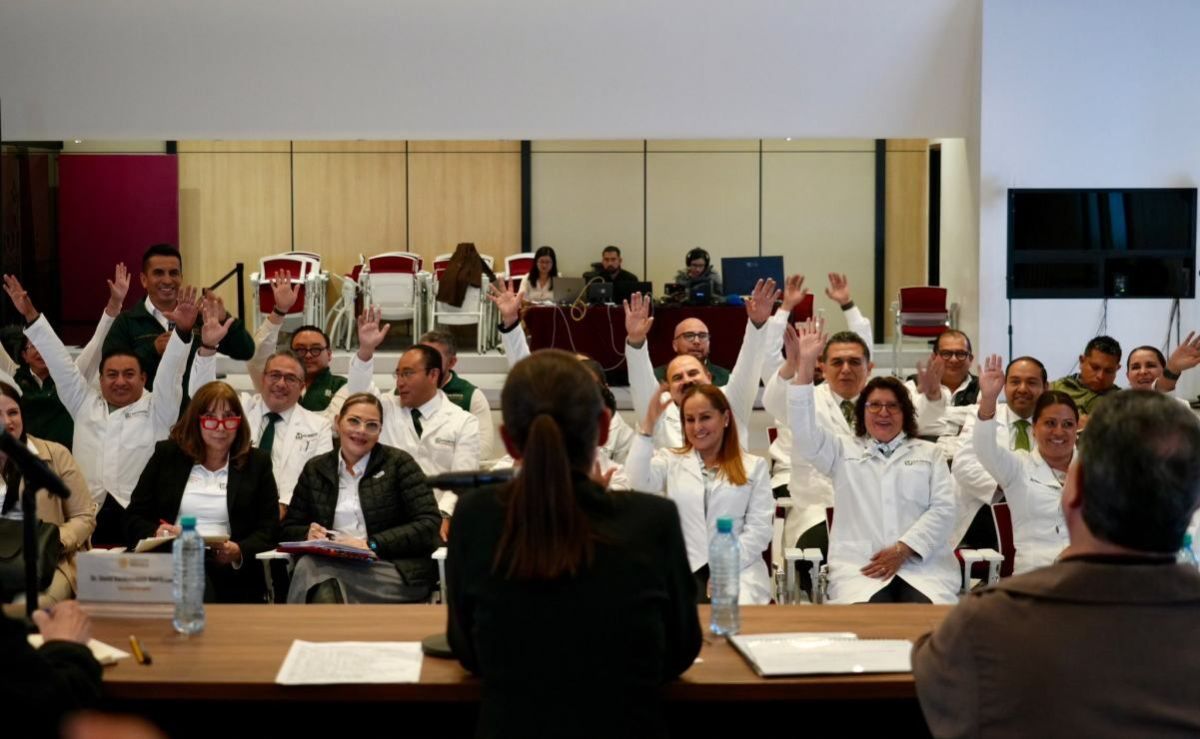 sheinbaum-anuncia-mas-personal-medico-y-equipo-hospitalario-para-ecatepec
